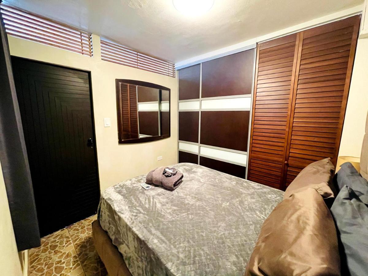 Cozy Studio Retreat With Private Parking And Free Laundry Ponce Exterior photo
